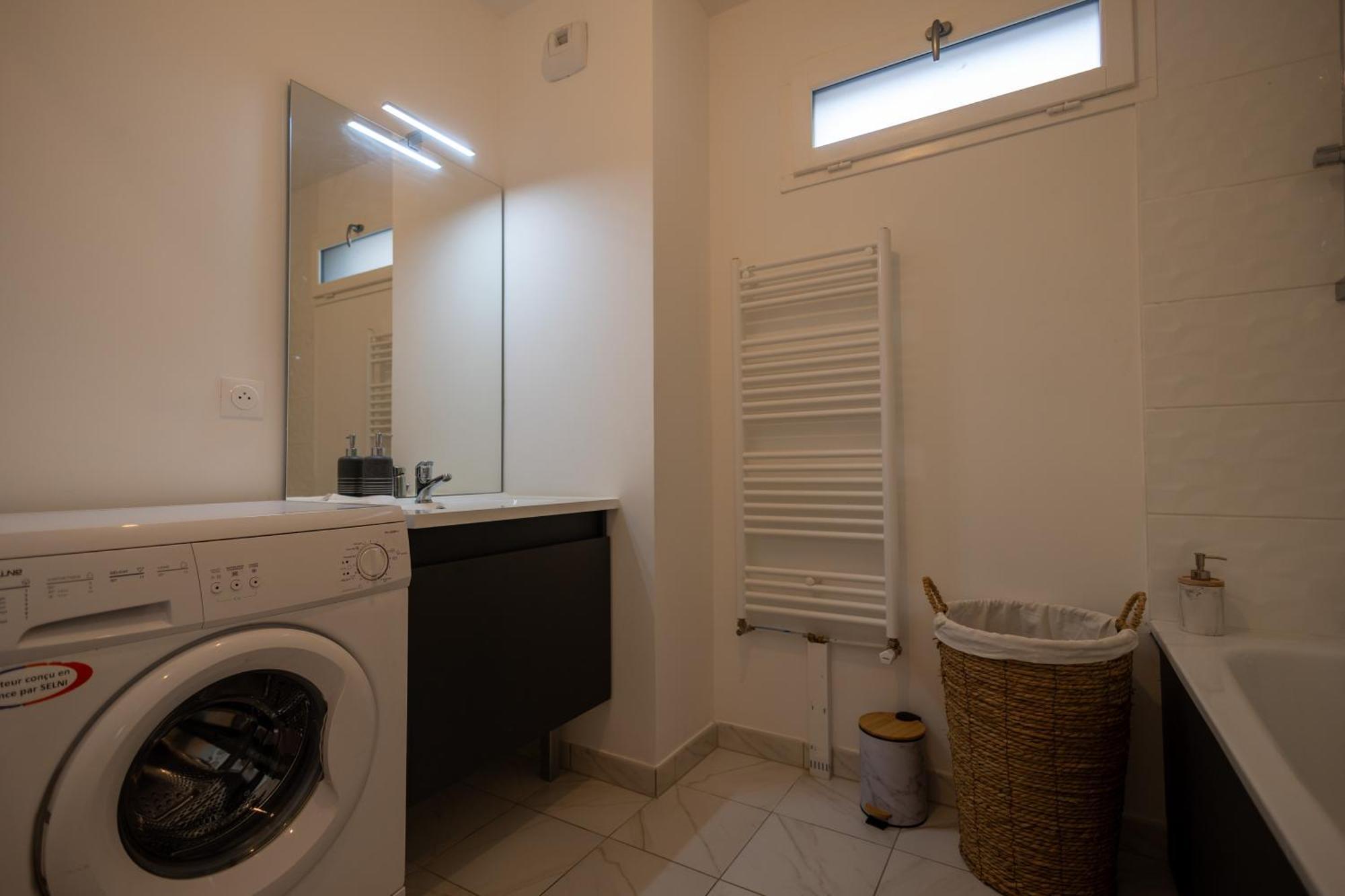 Duplex Complet - Proche Dysney Land Paris Apartment Bussy-Saint-Georges Luaran gambar